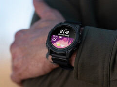 De Tactix 8, op de foto, is een van de smartwatches die in aanmerking komt voor bètaversie 15.26. (Afbeelding bron: Garmin)