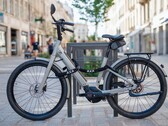 De Moustache Lundi 27 ES is een e-bike voor dagelijks gebruik zonder verende voorvork