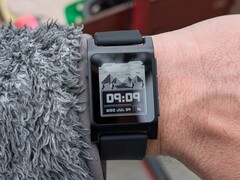 Pebble Core 2 Duo smartwatch met de Weather Land watchface van Reno. (Afbeeldingsbron: Eric Migicovsky blog)