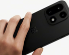 De OnePlus 15. (Afbeelding bron: OnePlus, bewerkt)