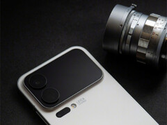 Verwacht wordt dat de Xiaomi 17 Ultra de Xiaomi 17 Pro Max voor het einde van het jaar zal verdringen in China, laatstgenoemde afgebeeld. (Afbeeldingsbron: Xiaomi)