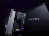 De AOC Agon 6 Pro AG326UZD heeft een verstelbare standaard en aan de achterkant gemonteerde RGB-verlichting. (Afbeeldingsbron: AOC)