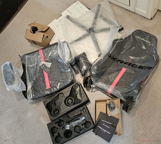 Dit alles is netjes verpakt in de doos.