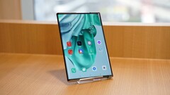 De Motorola Felix gaat een andere kant op dan de Oppo X 2021, afgebeeld. (Afbeelding bron: Oppo)