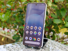 Volgens een lek is Nothing van plan een lite-versie van de Nothing Phone 3a (afbeelding) uit te brengen. (Afbeeldingsbron: Notebookcheck)