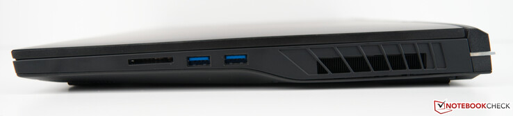 Rechts: Kaartlezer (SD/SDHC/SDXC), 2x USB-A 3.2 Gen 1