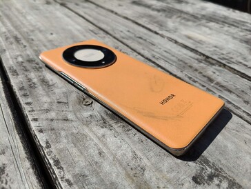 Honor X9b achterkant (Afbeeldingsbron: Darryl Linington - NoteBookCheck)