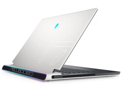 In review: Alienware x17 P48E. Testunit geleverd door Dell