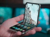 De cameraspecificaties en eerste displaykenmerken van de Xiaomi Mix Flip zijn ontdekt in de HyperOS-code. (Afbeelding: Onur Binay, Unsplash)