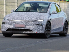 De 2026 Tesla Model Y prestatietest op de Nürburgring. (Afbeeldingsbron: Carscoops)