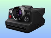 De Polaroid I-2 is een relatief hoogwaardige instant camera met handmatige bediening (Afbeelding Bron: Polaroid)
