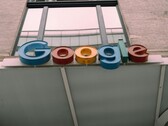 Het Google-logo op de gevel van een gebouw. (Afbeeldingsbron: Hardeep Singh via Pexels)