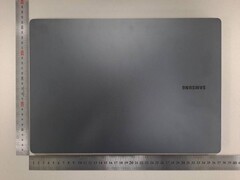 De belangrijkste specificaties van de Samsung Galaxy Book3 Ultra zijn onthuld (afbeelding via Sleepy Kuma op Twitter)