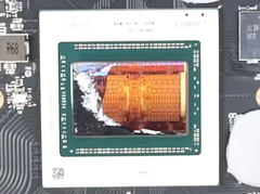 Barst in GPU-matrijs waarschijnlijk veroorzaakt door verhoogde vochtigheid (Afbeelding Bron: KrisFix-Duitsland)