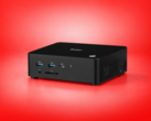 iiyama mini-pc met USB-poorten aan de voorkant, een USB-C-poort, een SD-kaartlezer en ventilatie aan de zijkant.
