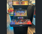 Een Midway NBA Jam arcadekast afgebeeld (bron: r/nostalgia)