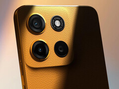 De Moto G17 zou binnenkort officieel onthuld kunnen worden. Afgebeeld: een promofoto van de achterkant van de G15. (Afbeeldingsbron: Motorola)