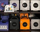 Een verzameling Nintendo GameCube consoles