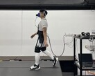 De robot haalt informatie uit de ademhalingspatronen van de proefpersoon en berekent de optimale manier om de heupbeweging te verbeteren. (Bron: Park et al)