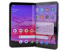 Een iPhone Fold-achtig apparaat(?). (Afbeeldingsbron: Google)