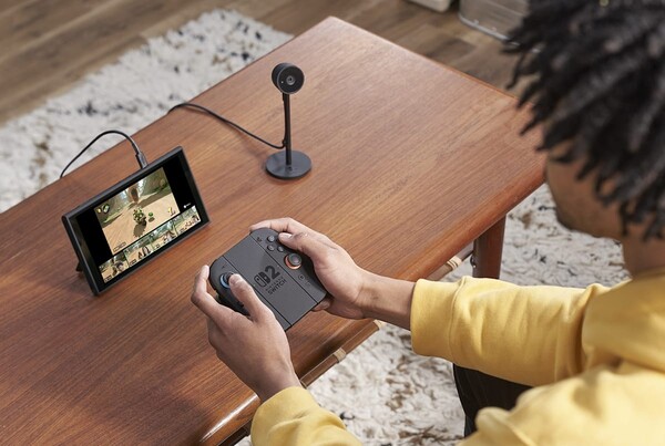 De tweede USB-C poort van de Nintendo Switch 2 kan worden gebruikt om randapparatuur zoals een USB-C camera aan te sluiten. (Afbeeldingsbron: Nintendo)