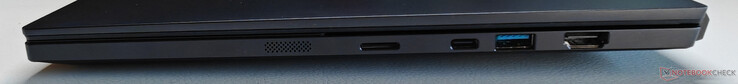 Rechts: microSD-kaartlezer, USB-C 4.0 met Thunderbolt 4 (40 Gbit/s, DisplayPort ALT-modus, Power Delivery), USB-A 3.2 Gen.1 (5 Gbit/s), HDMI 2.1