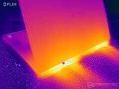 De opnieuw ontworpen XPS 16 is kleiner, stiller en draagbaarder, maar dit lijkt ten koste te gaan van de algehele hogere bedrijfstemperaturen