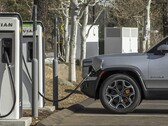 Rivian's R1S is een full-size SUV die een platform deelt met de R1T elektrische pick-up truck. (Afbeelding bron: Rivian)