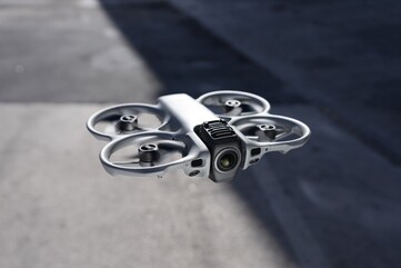 De DJI Avata 360 heeft een geïntegreerde propellerbescherming