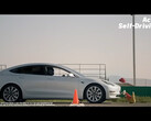 Super Bowl-aanvalreclame met een Model 3 die amok maakt (afbeelding: Dawn Project/YouTube)