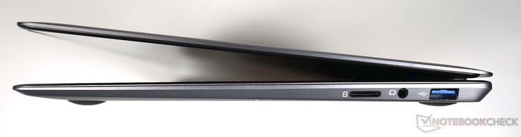 Rechts: microSD-sleuf, 3.5-mm-klink, USB 3.0 Type-A