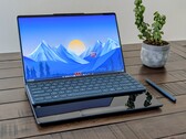 Lenovo Yoga Book 9 14IAH10 convertible bespreking: Dubbel scherm zonder dubbel gewicht