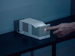 De Philips Screeneo UL5 is een draagbare ultra short throw projector. (Afbeeldingsbron: Philips)