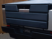 Het Cybertruck achterklepscherm kost $300 (Afbeelding bron: Tesla)