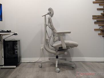 Rechts van de LiberNovo Omni.