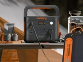 Jackery onthult Explorer 1000 v2 power station met LFP-batterijen en AI-gestuurd opladen. (Afbeelding bron: Jackery)