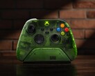 Het Ultimate Charging Dock van 8BitDo voor Xbox-controllers heeft dezelfde doorschijnende groene kleur als de originele Xbox/