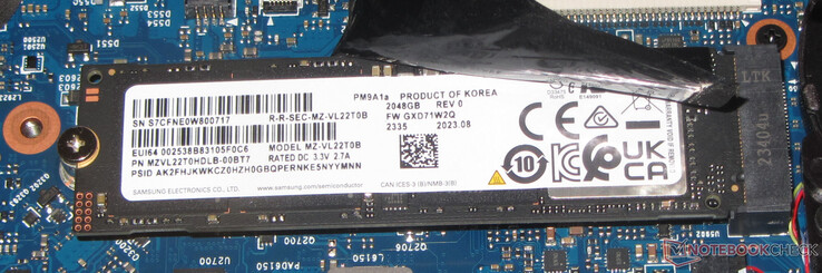 Een PCIe 4 SSD dient als de systeemschijf.