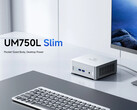 De Minisforum UM750L Slim wordt geleverd in één zilverkleurige optie met een contrasterende aan/uit-knop. (Afbeeldingsbron: Minisforum)