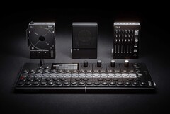 Het Field System wordt nu in het zwart geleverd, behalve de OP-1 Field, hier niet afgebeeld (Afbeelding bron: Teenage Engineering)