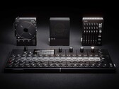 Het Field System wordt nu in het zwart geleverd, behalve de OP-1 Field, hier niet afgebeeld (Afbeelding bron: Teenage Engineering)