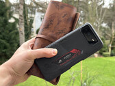 Unboxing van de Asus ROG Phone 6 Diablo Immortal Edition
