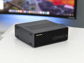 Minisforum MS-S1 Max met AMD Ryzen AI Max+ 395 en 128 GB RAM (Afbeelding bron: Notebookcheck)