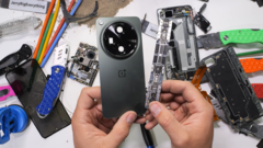 De OnePlus Open post-teardown. (Bron: JerryRigEverything via YouTube)