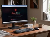 De Asus Ascent QN10 biedt tot 80 TOPS aan AI-verwerkingskracht in een ultracompacte behuizing.