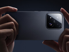 De Xiaomi 17 Max begint rond de $632 in China. Afgebeeld: een promofoto waarop de cameraopstelling van de telefoon te zien is.
