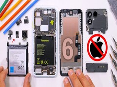 fairphone6 JerryRigEverything (bron: @JerryRigEverything)
