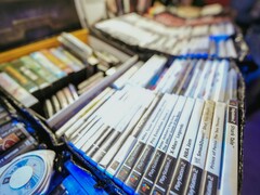 Volgens Jason Schreier verdient Sony ongeveer 54% meer aan de verkoop van digitale games.