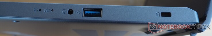 Aan de rechterkant: USB-A 3.0, Kensington slot