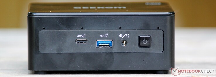 Voorkant: quad microfoon array, USB-C 3.2 Gen 2, USB-A 3.2 Gen 2, combo audio-aansluiting, aan/uit-knop